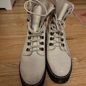White Lace-Up Women's Boots
